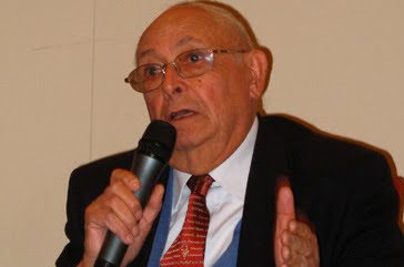 Hommage à Jacques Puisais de la part de Pascal Delbeck et Juan José Abo